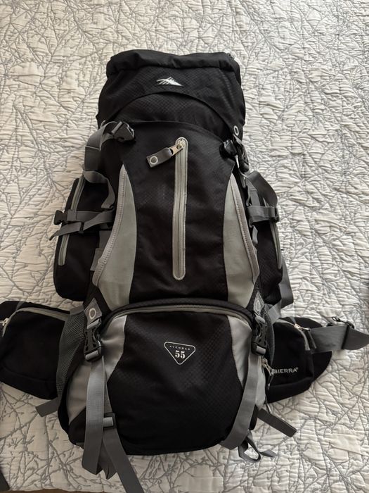 Туристическа раница HIGH SIERRA 55 литра