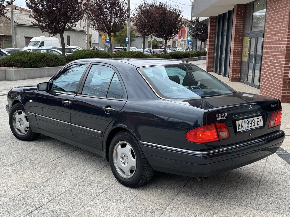 Mercedes e320 benzina 4matic 1998 automatic full