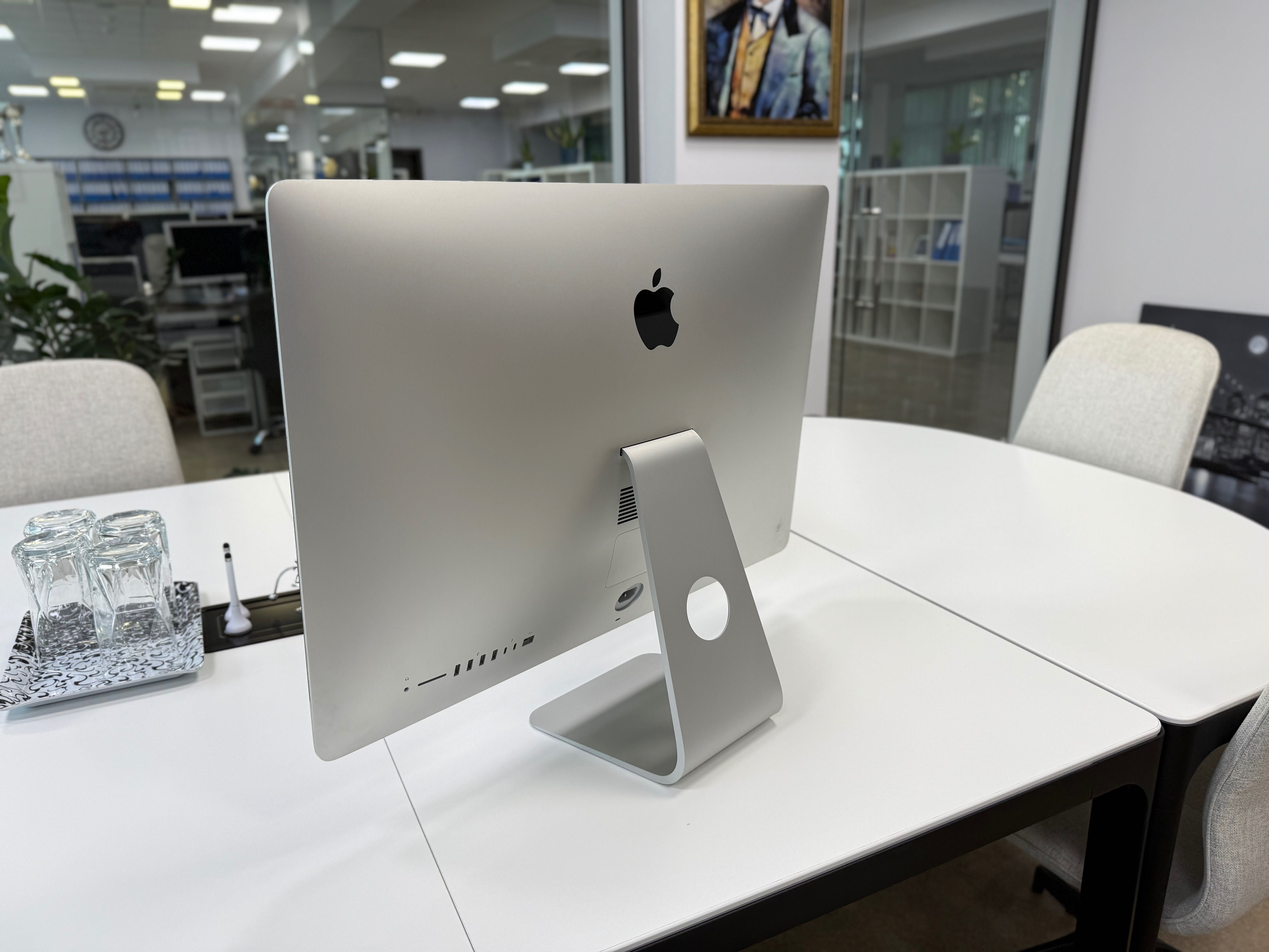 Продавам iMac 27” Retina 5K (2017) – перфектно състояние!