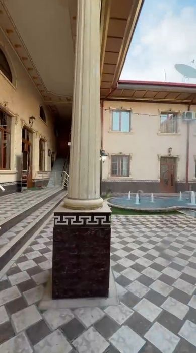 Срочно продаю Дом 9 комнат 5 соток