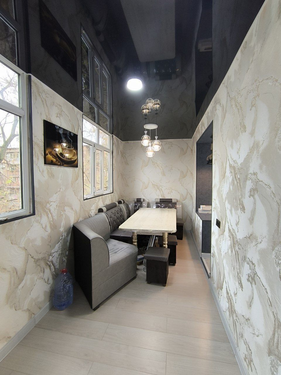 Chilanzar-26 Kirpich 2v3/3/5 balkon 2/6 Orientir Kafe Moskva