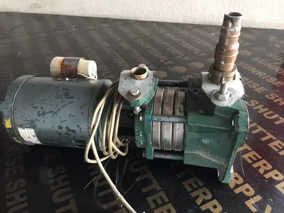 Водна помпа 220волта за гореща вода