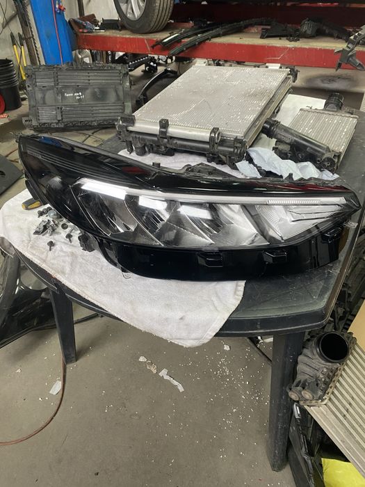 Far dreapta ford kuga full led 2024 -2025
