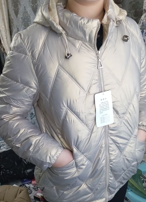 Ayollar qish fasliga kurtkalari