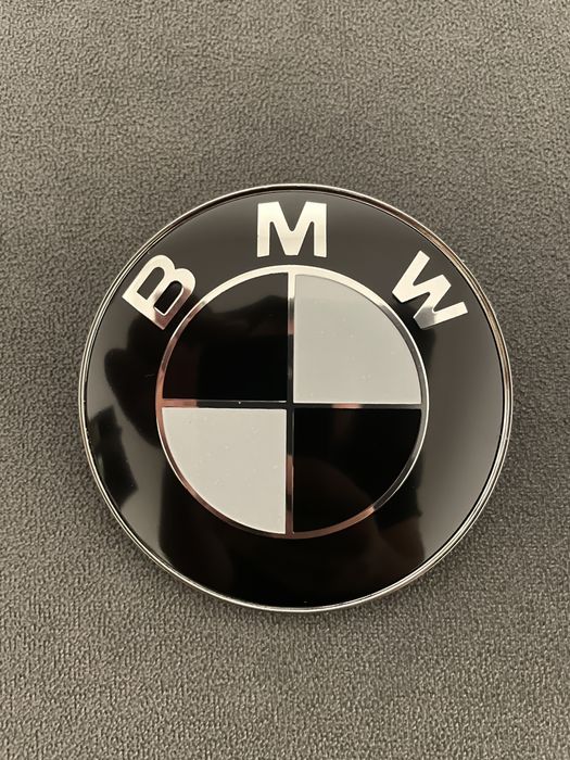 Set embleme Alb Negru Stema Logo Bmw Seria 1 3 5 7 X1 X5 X6 E60 E90