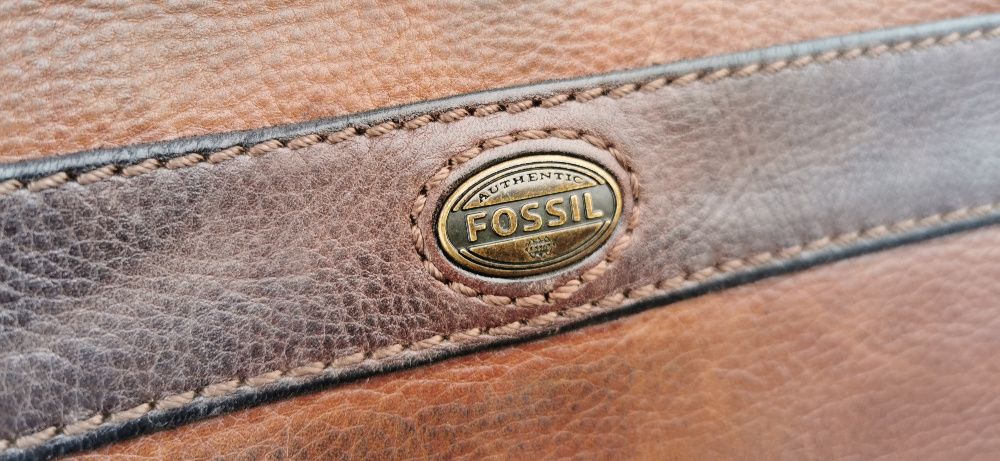 Fossil, Geanta messenger bocanci Dockers