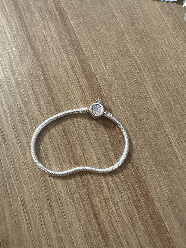 Гривна Пандора кралица Pandora
