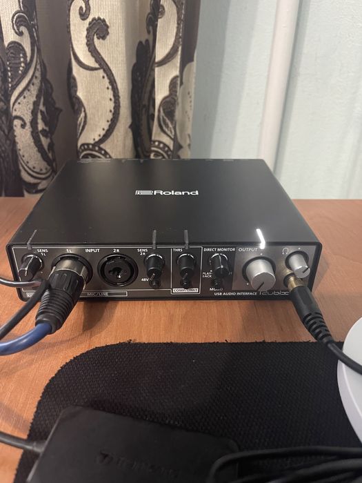 Roland Rubix 24 Аудиокарта