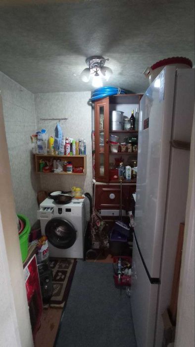 Продаётся 3-комнатная квартира ( Ор - Мирабадское - РОВД)