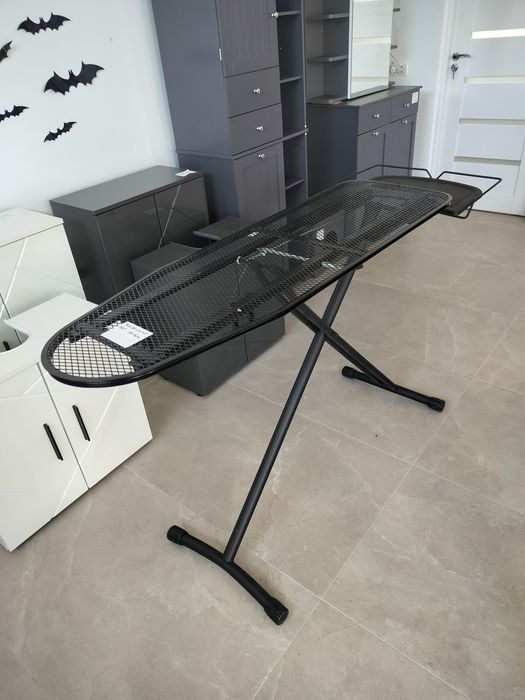 Masă de călcat foarte rezistenta 120*38