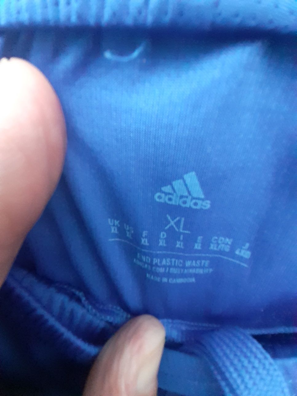 Pantaloni scurti marca adidas mărime xl culoare albastru