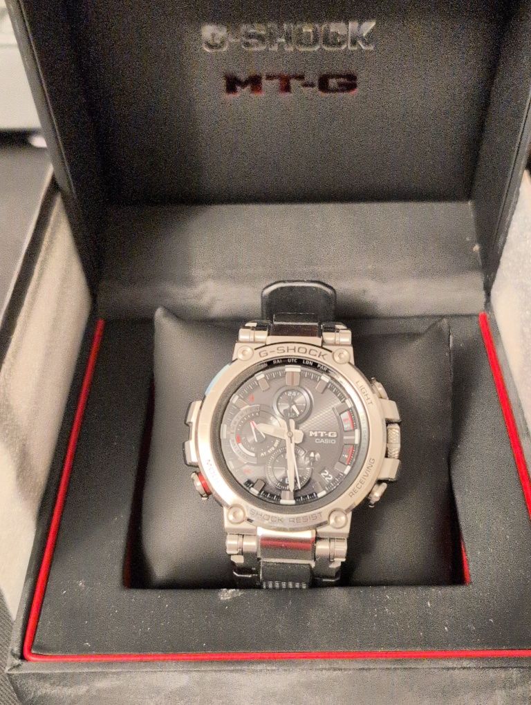 Casio G-Shock MT-G B1000