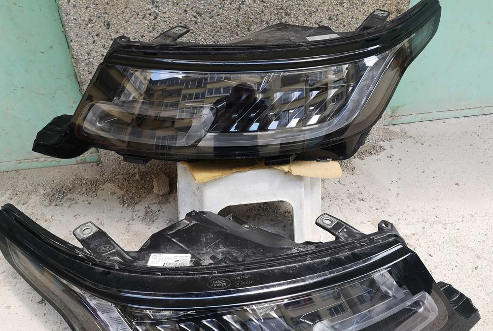 Оригинални фарове Range Rover Sport L494 Full Led
