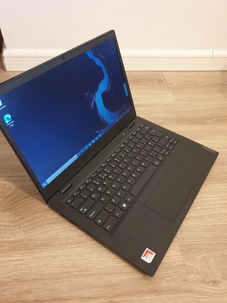 Laptop Lenovo AMD A6-9220C Nou