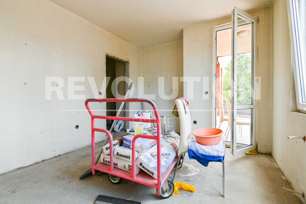 Продава се Двустаен апартамент в София, Дианабад - 98 кв.м за 1735 €/кв.м - Снимка #3