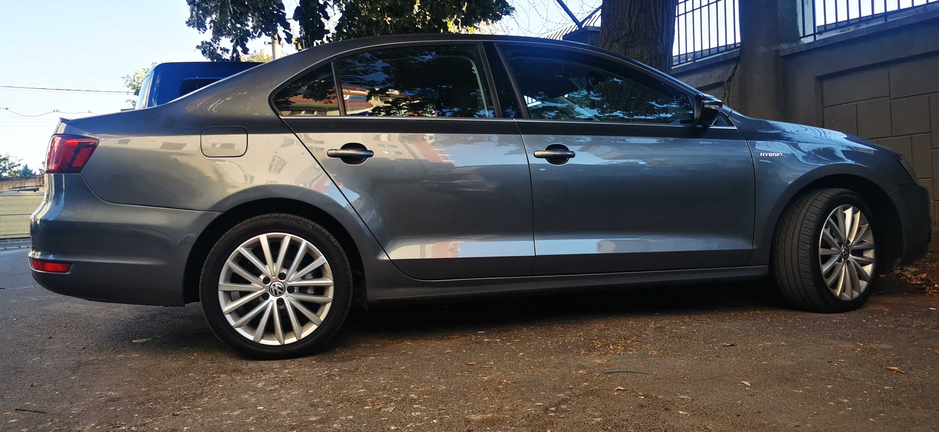 Volkswagen Jetta hybrid TSI automata DSG2 Comfortline 2013,ideala Bolt