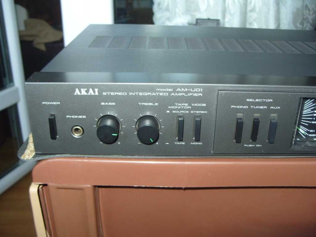 Усилвател AKAI AM-U01 - 175лв