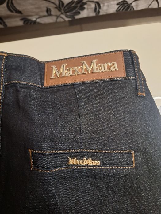 Дамски дънки max mara