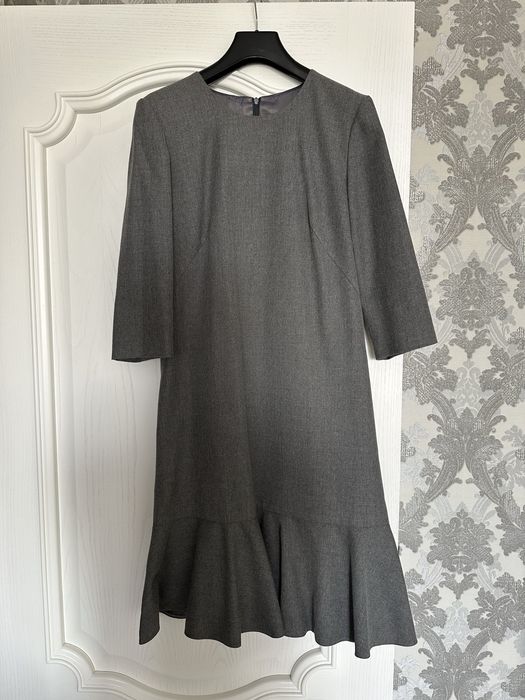 Женские платья офисные