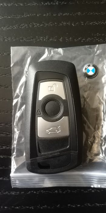 Кутиика за ключ bmw F10,F20,F30,F40.. с еблема афтър маркет.