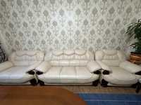 Комплект мягкой мебели(диван)