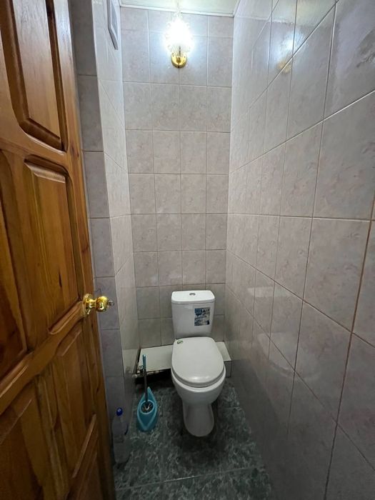 СВОЯ в долгосрочную аренду 2/1/4 около метро БИЙ со свежим ремонтом.