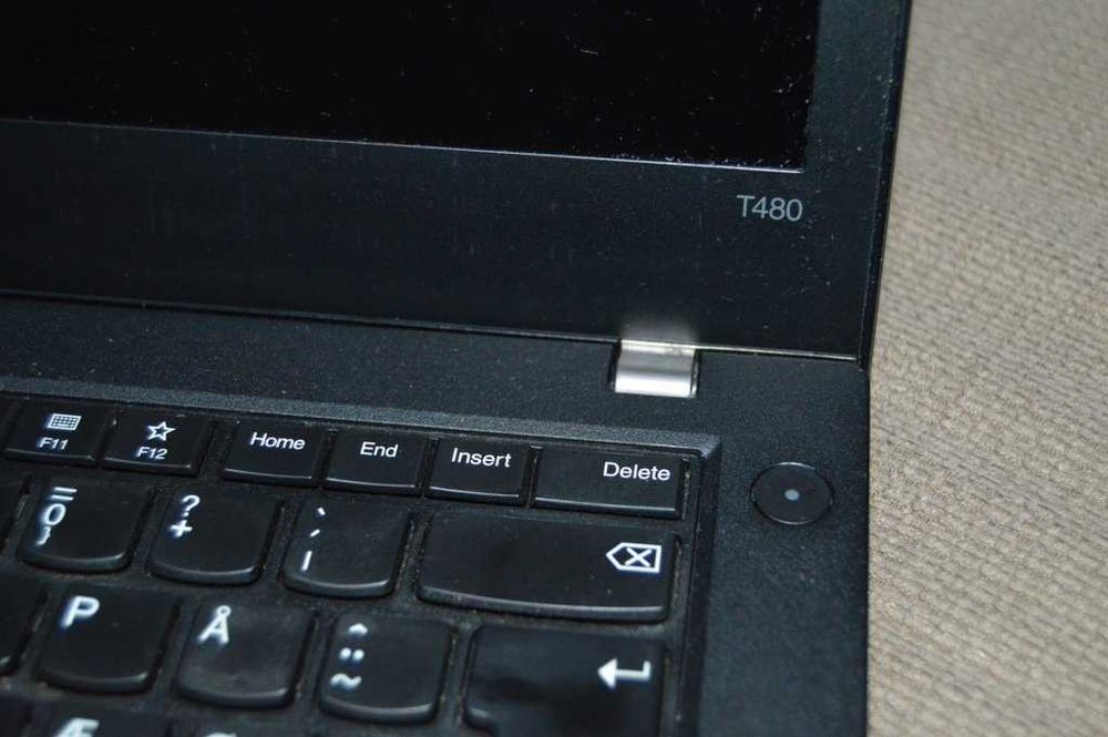 Lenovo ThinkPad T480, I5-8250U ,14", Full HD, 240GB SSD incomplet