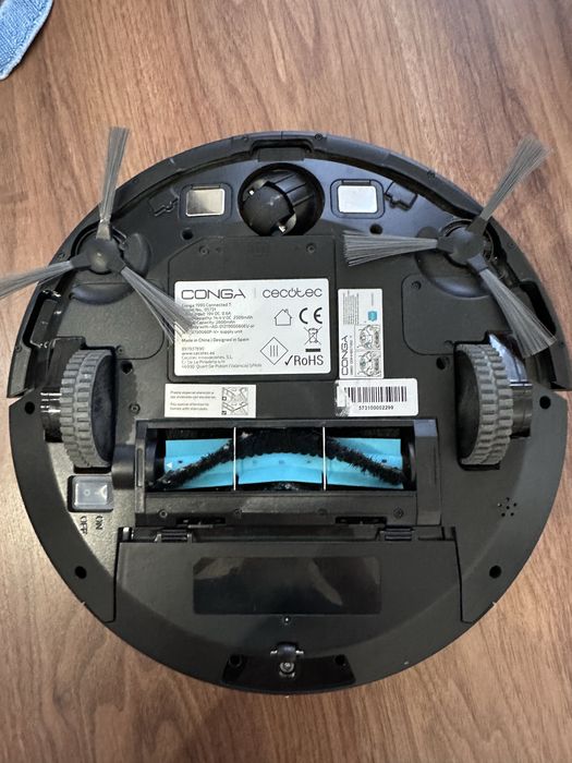 Прахосмукачка робот CONGA