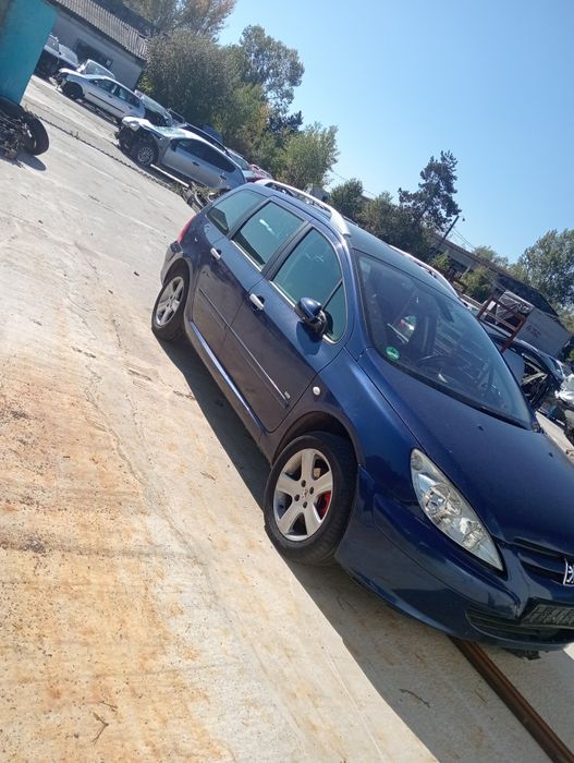 Dezmembrez Peugeot 307 hdi cod motor 9HZ