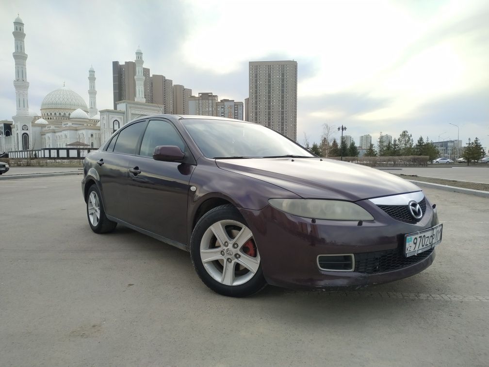 Продам машину Mazda 6