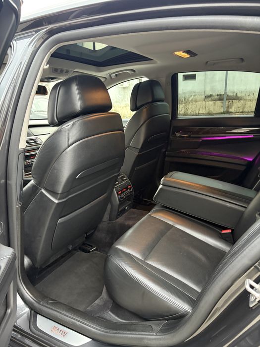 Bmw 730D 2011,4 butoane,soft close, 265 km