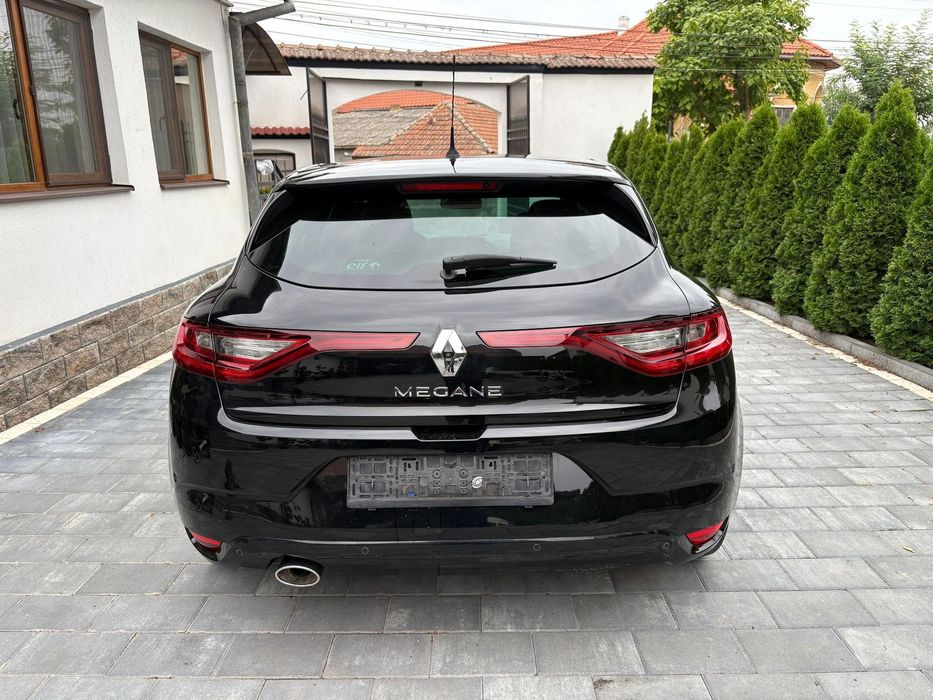 Renault Megane Renault Megane IV 1.6 dci 130 cai BOSE edition