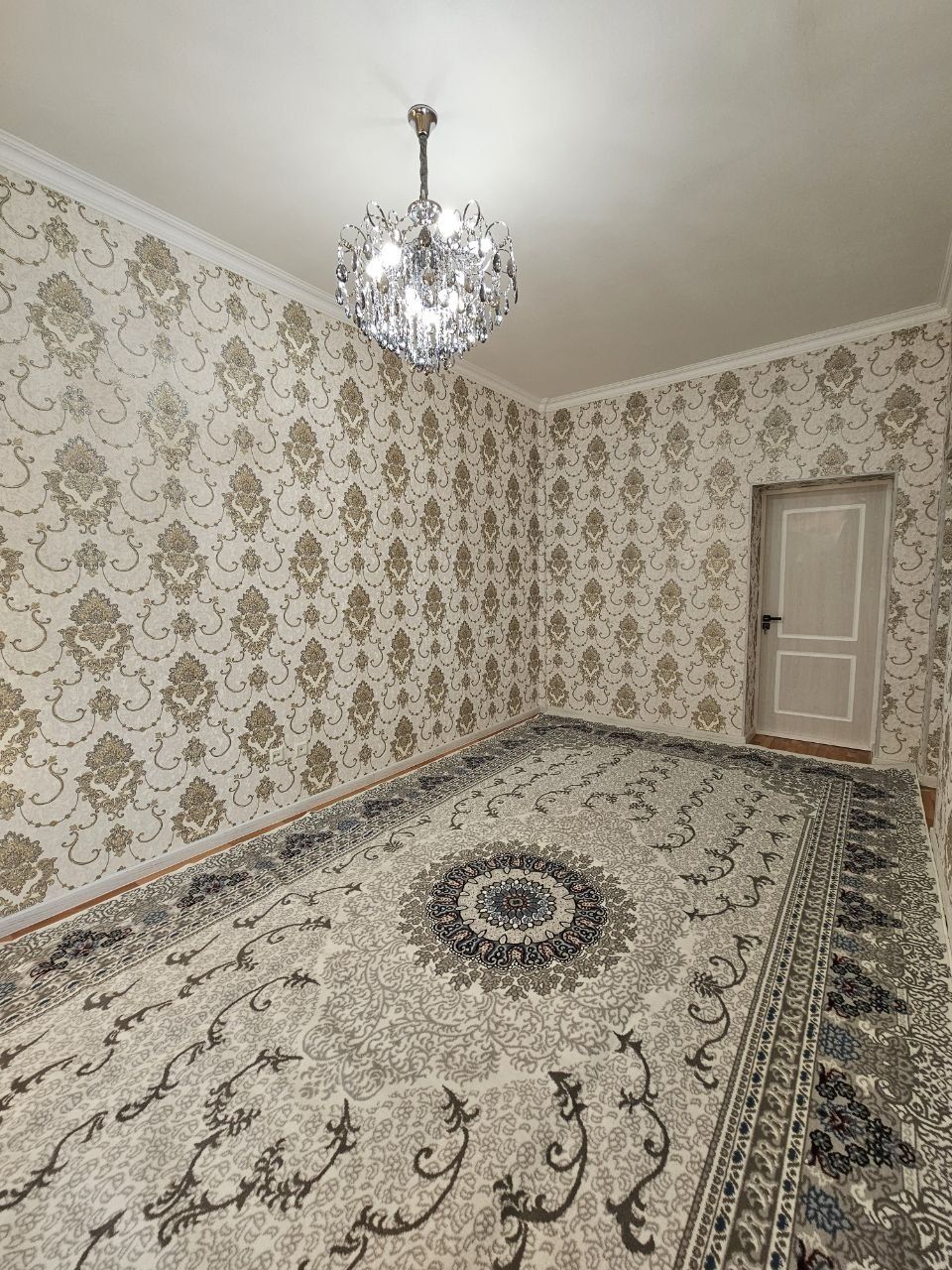 Продаётся Сергели 6а 2/1/7. Евро квартира Кв.м 48 можна ипатека