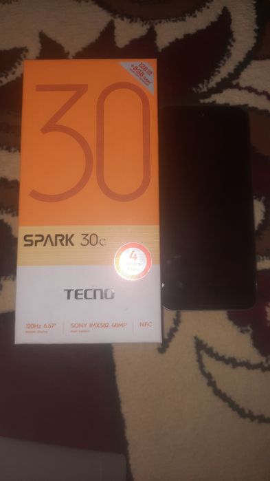Tecno Spark128памит