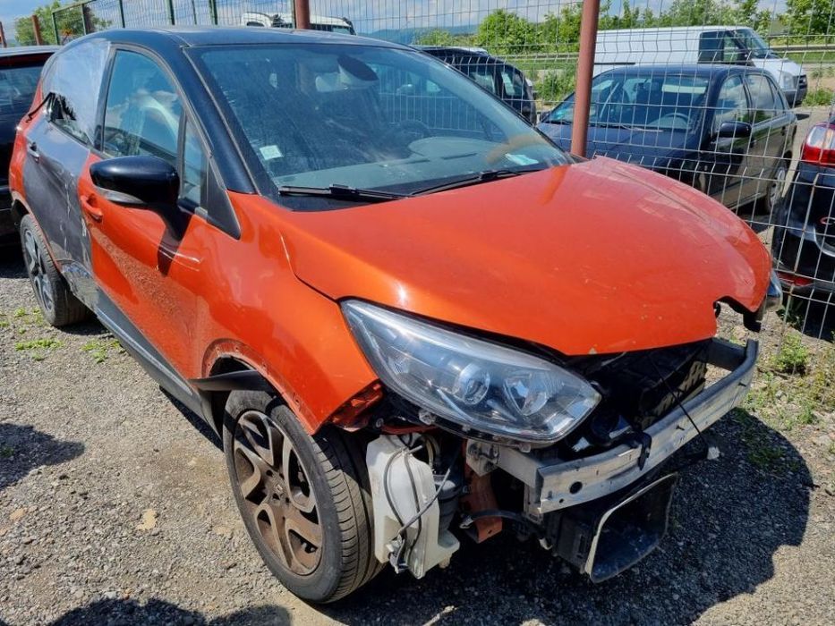 Dezmembrez Renault Captur 2014 1.5dci Euro 5