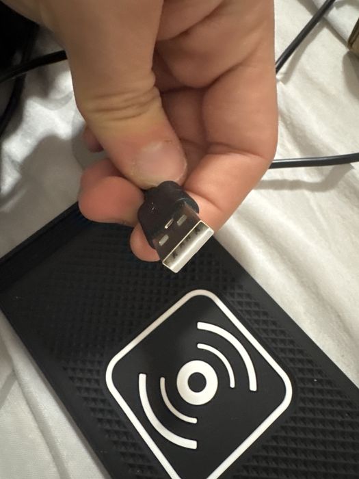 Incarcator Wireless 15W NEGOCIABIL