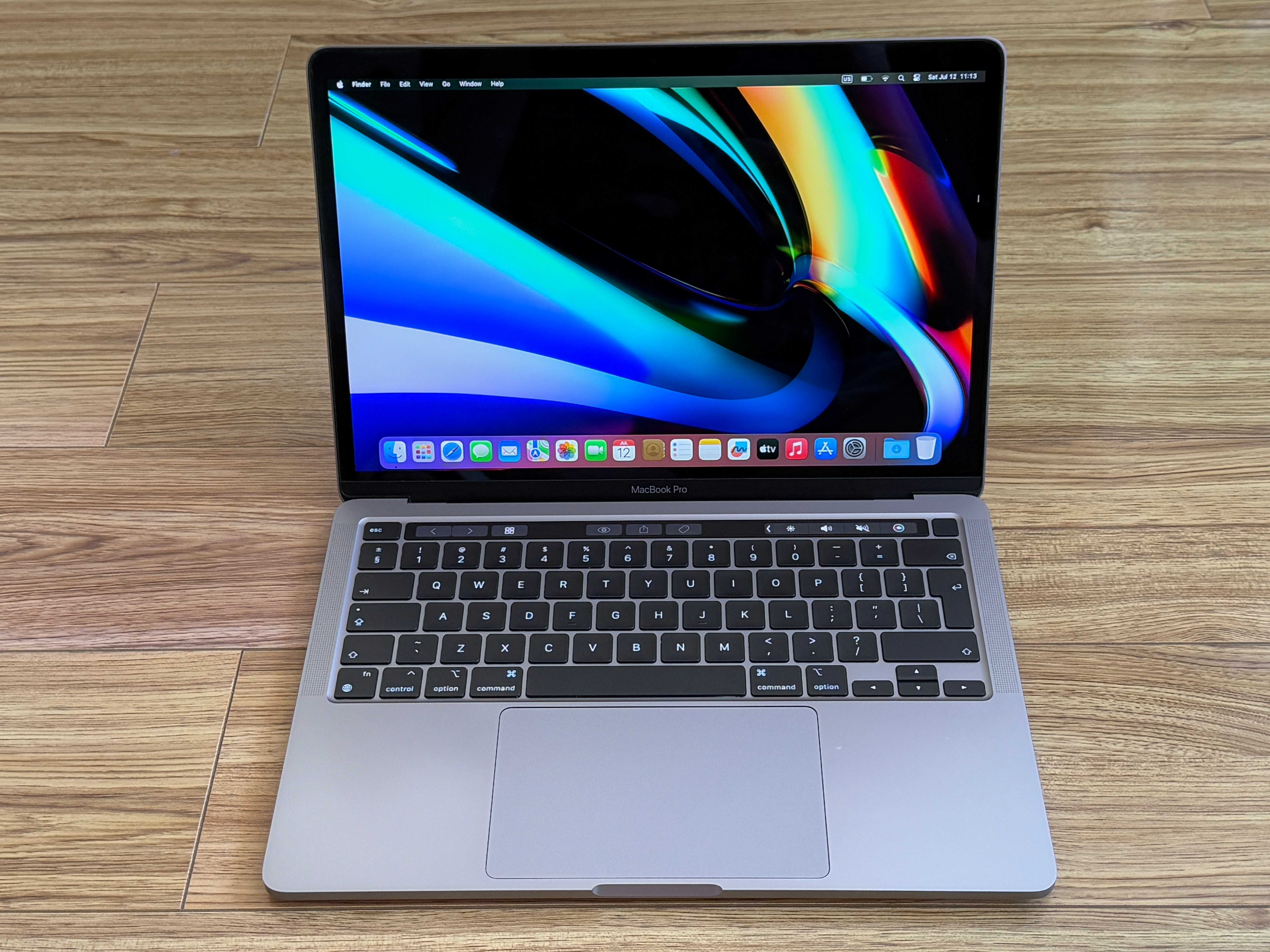 MacBook Pro 13 M1`8 Cpu/8 Gpu/16GB RAM/512GB SSD/Бат 18ч