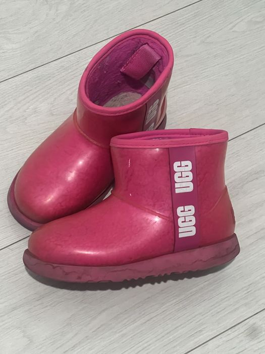 Cizme mini UGG  impermeabile 32,5