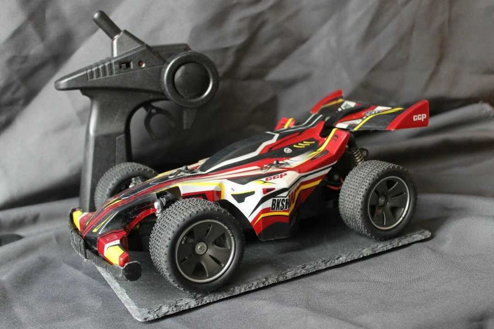 Машина на радиоуправлений