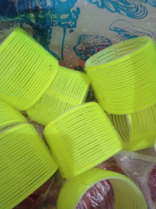 Бигуди, бу, большие. Отдам даром. Самлвывоз с Кудайбердыулы 33