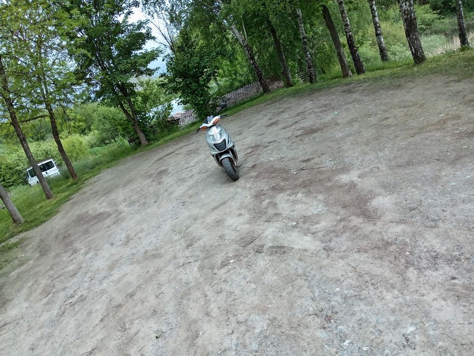 Scuter suzuki katan