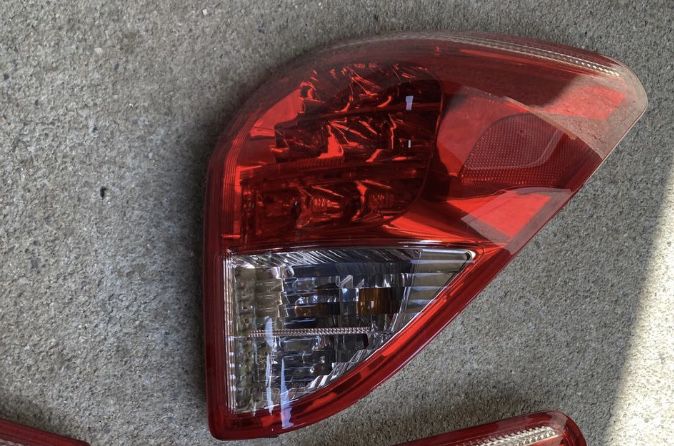 Стоп десен за Тойота Рав4/RAV4 06-08г