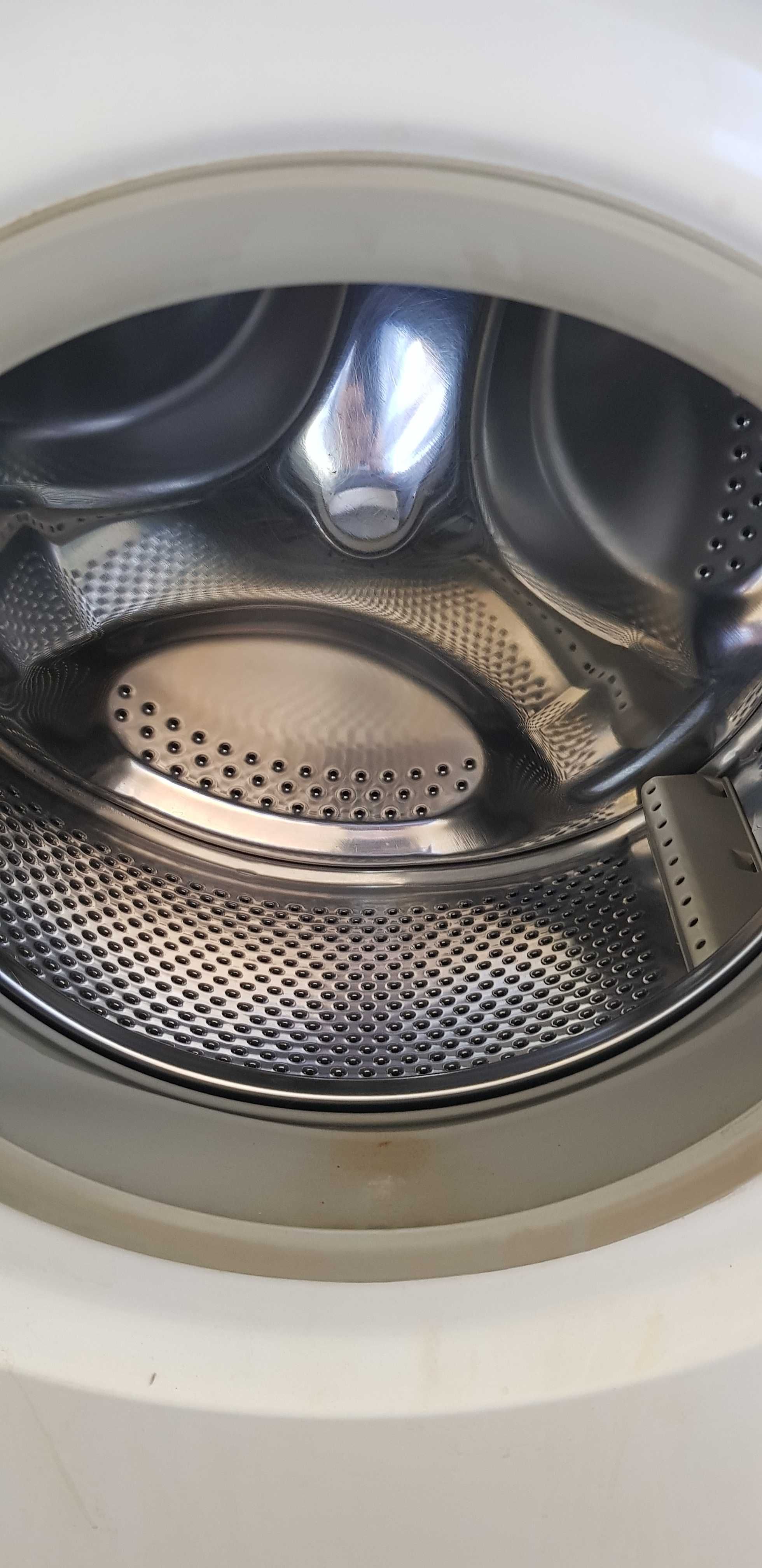 Пералня машина(битова техника)
