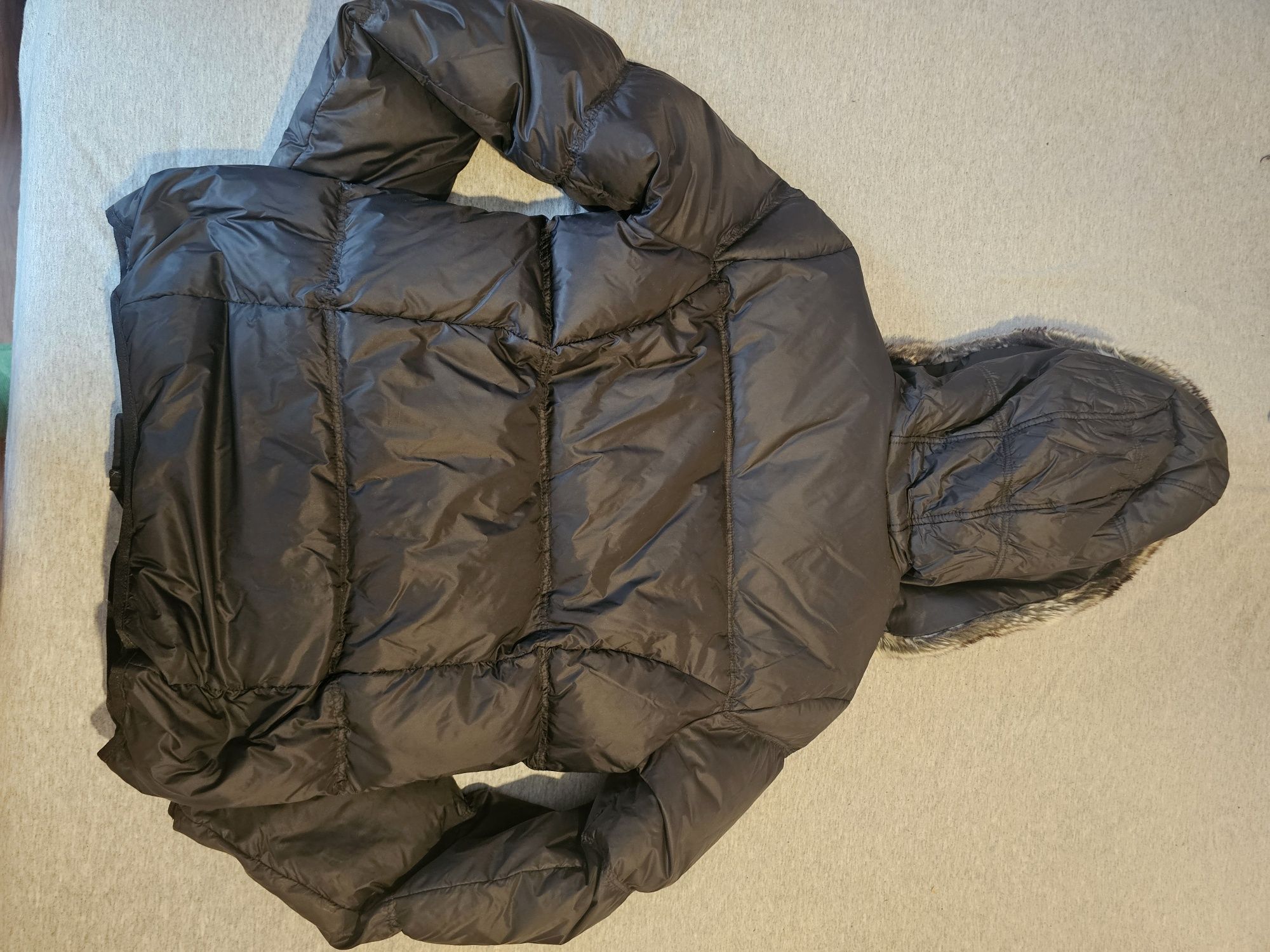 Ново пухено яке TOMMY HILFIGER