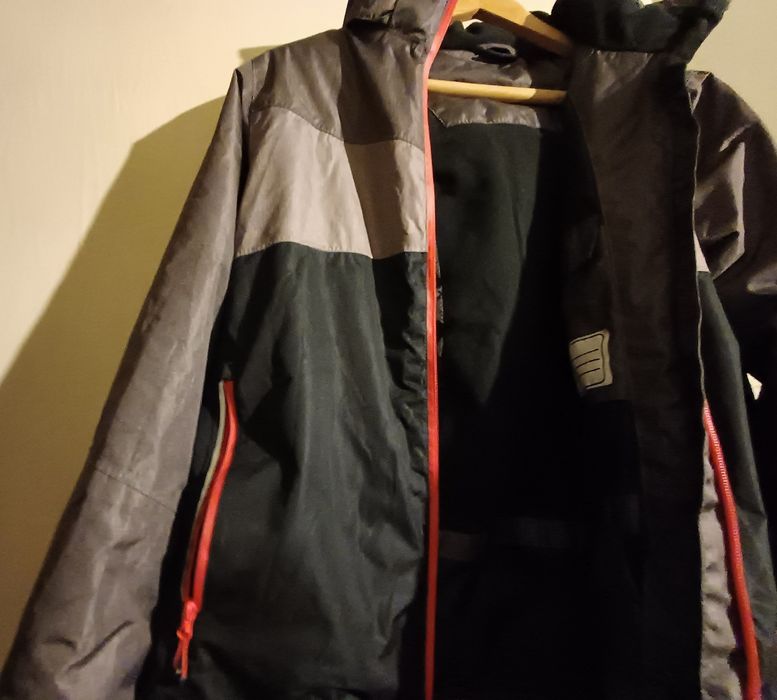 Продавам яке размер 158/164