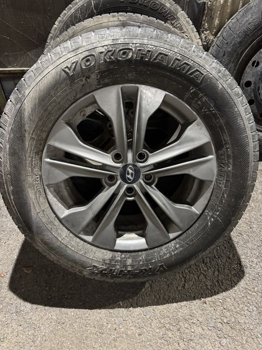 17” Hyundai Santa Fe / Tucson / KIA оригинални джанти с гуми