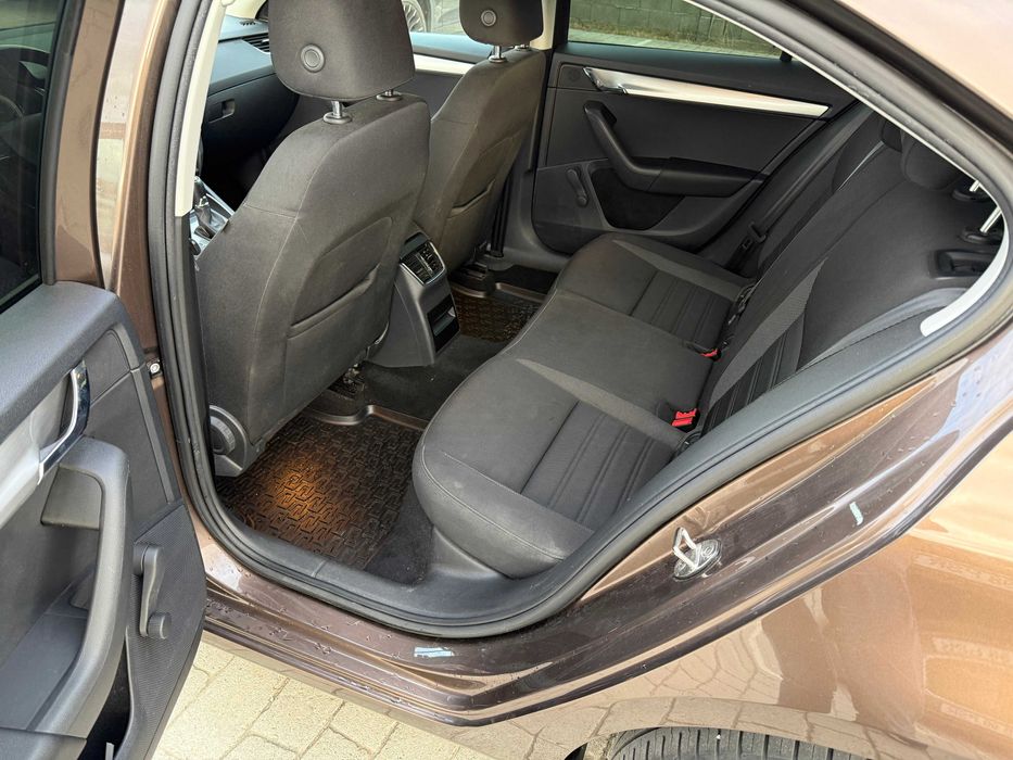 Skoda Octavia 3/ 1.6 TDI/ Automata DSG7/ 2019.11/ 104.000 Km