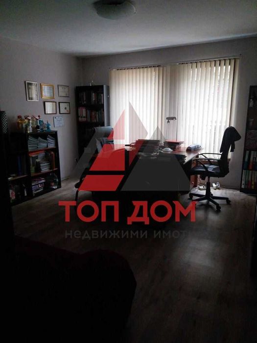 Дава се под наем Офис в Варна, Център - 120 кв.м за 765 € - Снимка #2