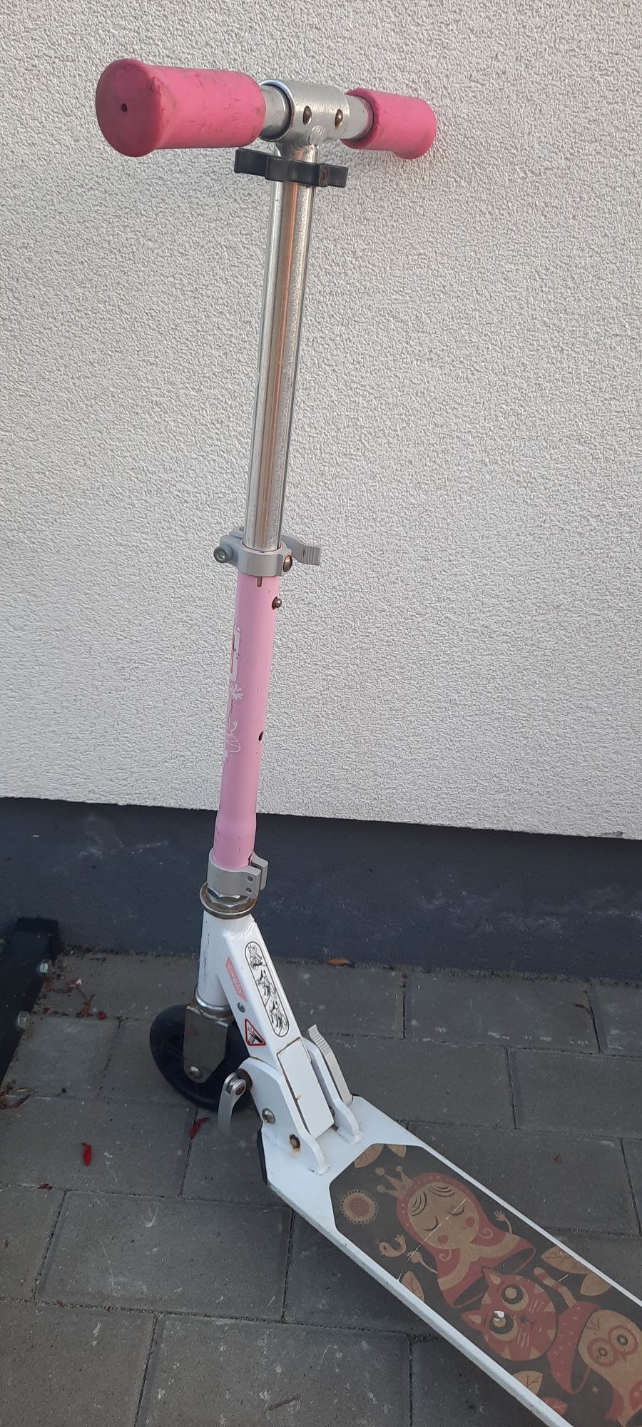 Gratis trotineta alb roz Oxelo mid 1