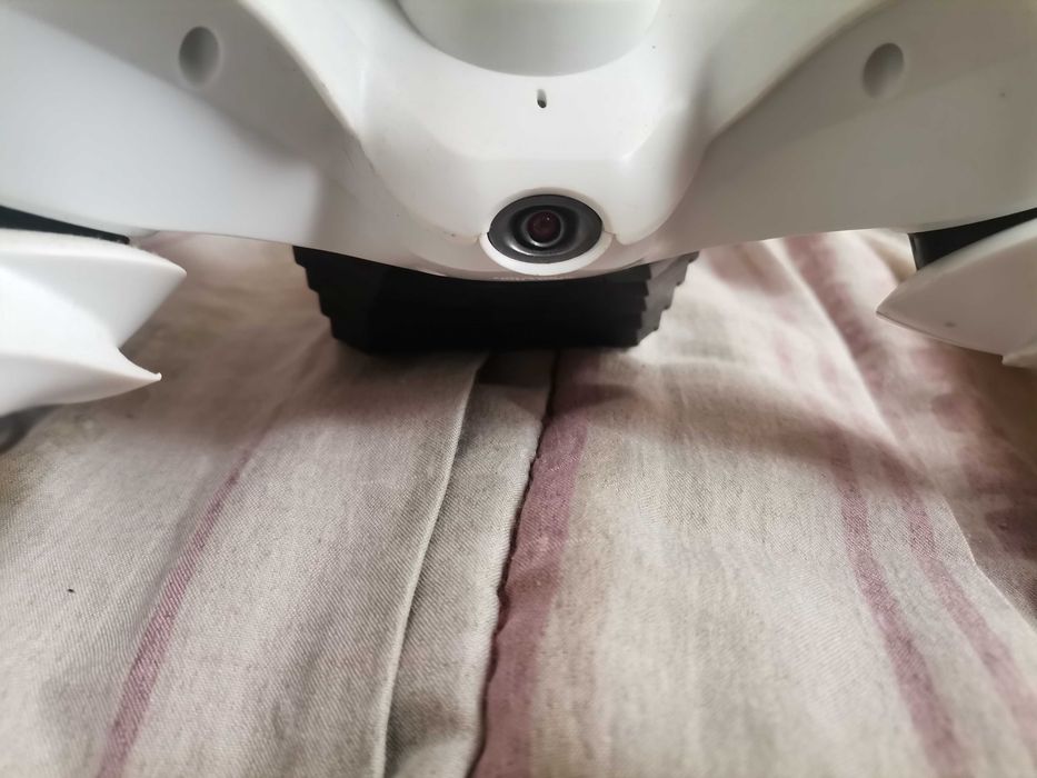 Robot WowWee Roboquad perfect funcțional